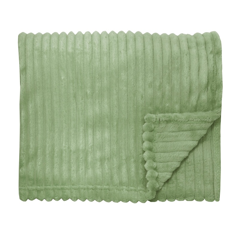 Baloo ljusgrön pläd , se vårt sortiment av heminredning, garn & tyger. Alltid till bra priser.