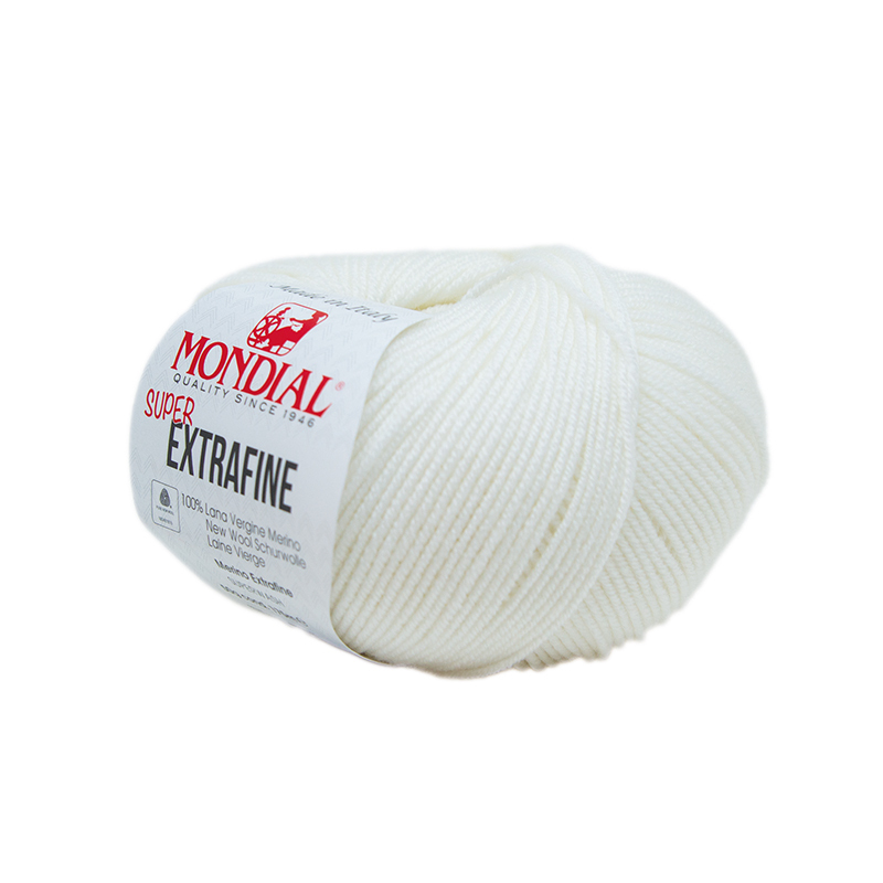 Garn Cotton-Merino, bomull/ merinoull Off-white 100, se vårt sortiment av heminredning, garn & tyger. Alltid till bra priser.