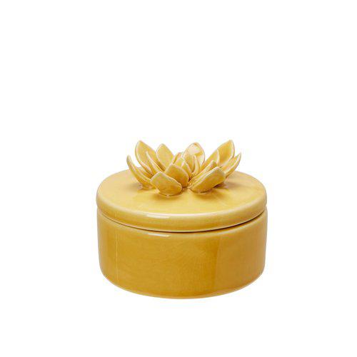 Lilly porslinsburk med näckros, gul, se vårt sortiment av heminredning, garn & tyger. Alltid till bra priser.