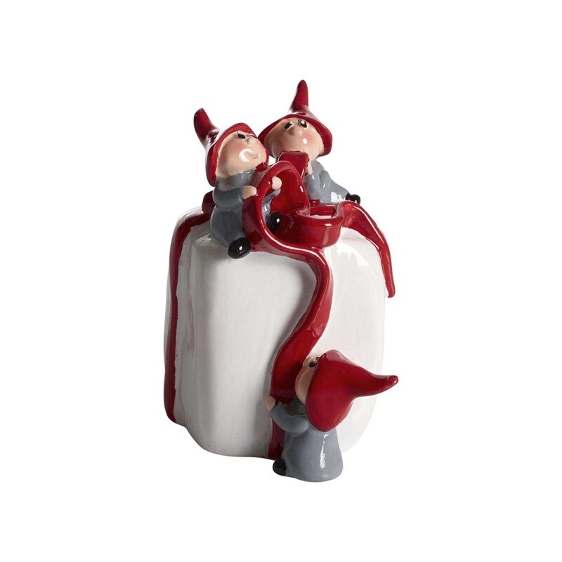 Nissar med paket, se vårt sortiment av heminredning, garn & tyger. Alltid till bra priser.