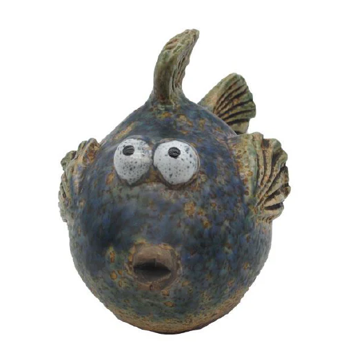 Fisk i keramik, se vårt sortiment av heminredning, garn & tyger. Alltid till bra priser.