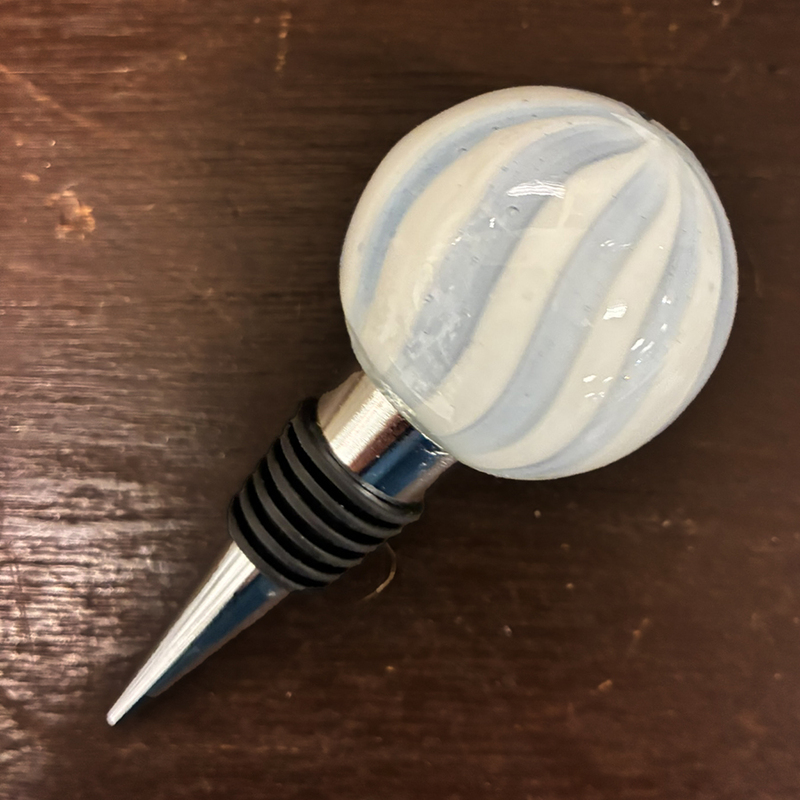 Dekorativ flasklock i porslin , se vårt sortiment av heminredning, garn & tyger. Alltid till bra priser.