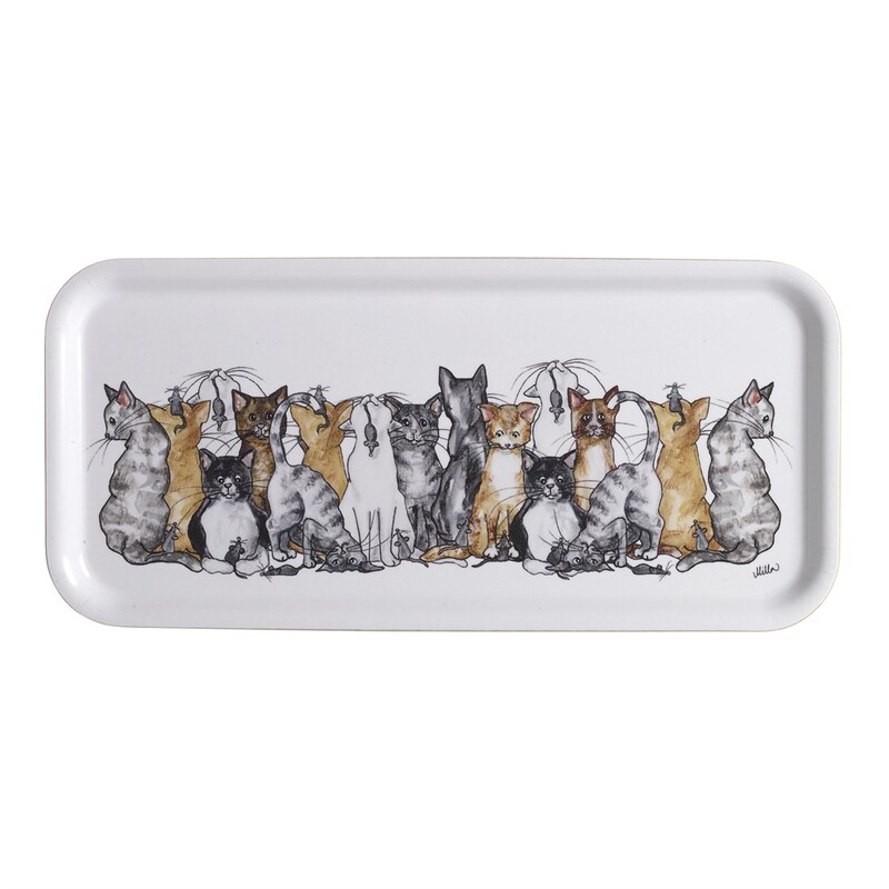Bricka med mysiga katter, se vårt sortiment av heminredning, garn & tyger. Alltid till bra priser.
