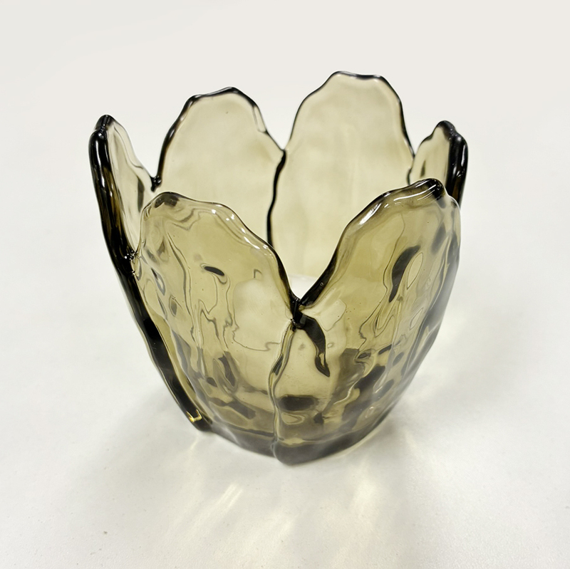 Ljuslykta i glas, stor, se vårt sortiment av heminredning, garn & tyger. Alltid till bra priser.