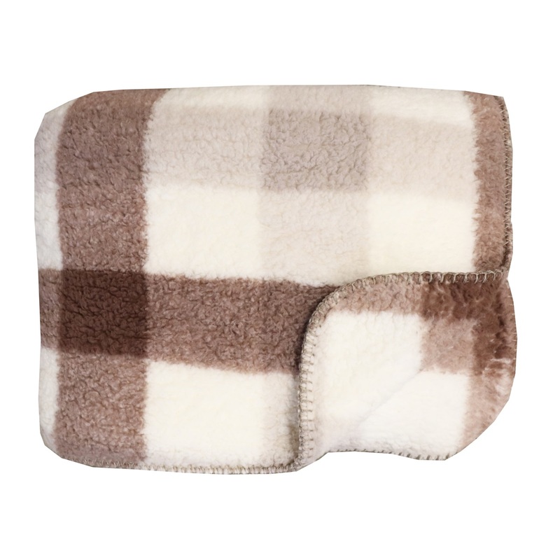 Fleece-pläd Valter 130x170 cm, brun/beige, se vårt sortiment av heminredning, garn & tyger. Alltid till bra priser.