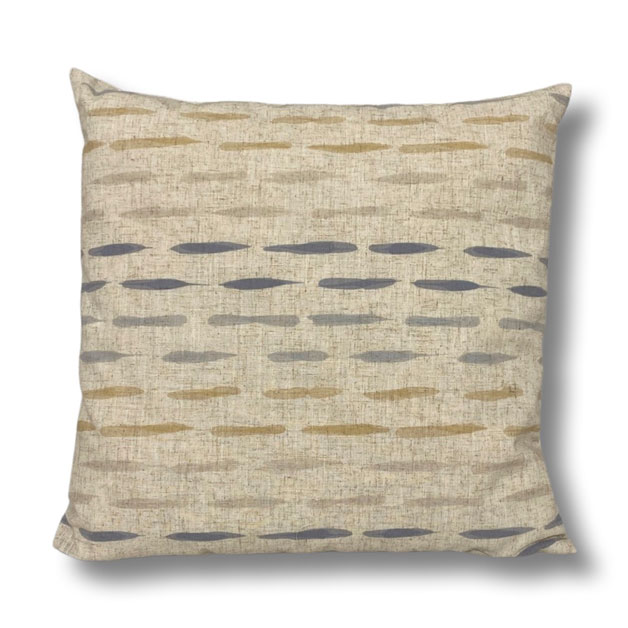Kuddfodral, Brush Stripes 45x45 cm, se vårt sortiment av heminredning, garn & tyger. Alltid till bra priser.