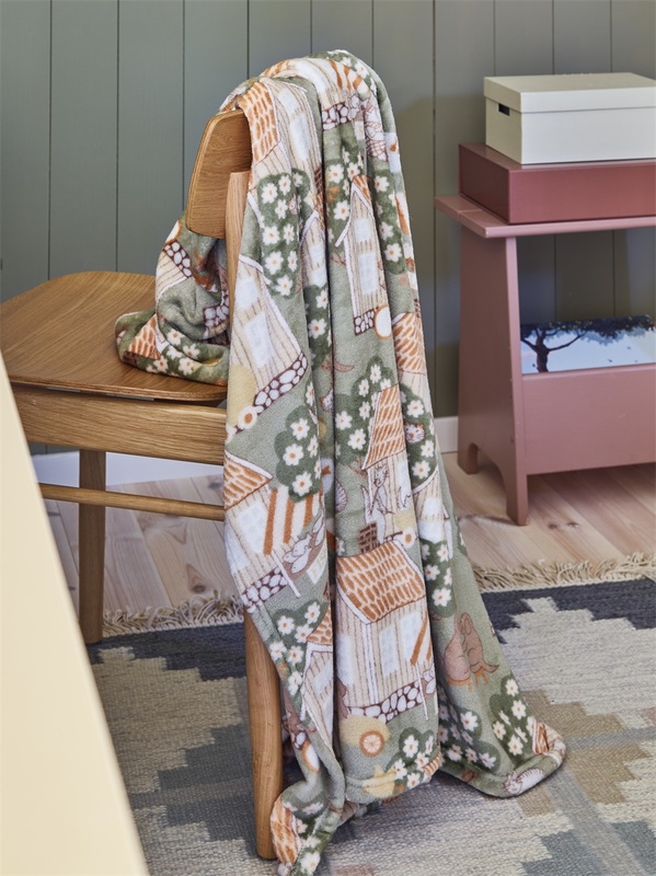 Pläd Åsgränd, barn, se vårt sortiment av heminredning, garn & tyger. Alltid till bra priser.