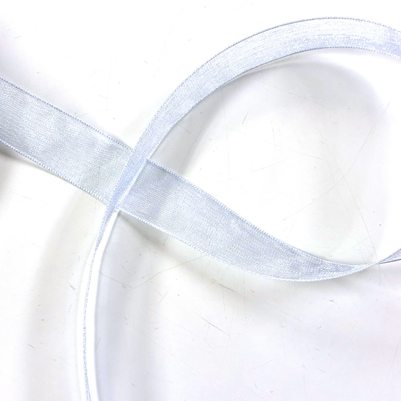 Organzaband 15mm ljusblå, se vårt sortiment av heminredning, garn & tyger. Alltid till bra priser.