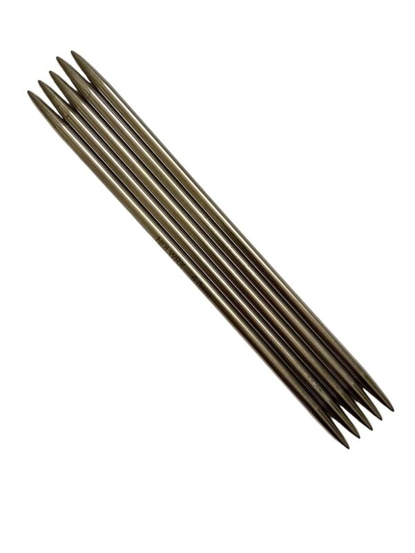 Strumpstickor stål 15 cm 2 mm, se vårt sortiment av heminredning, garn & tyger. Alltid till bra priser.