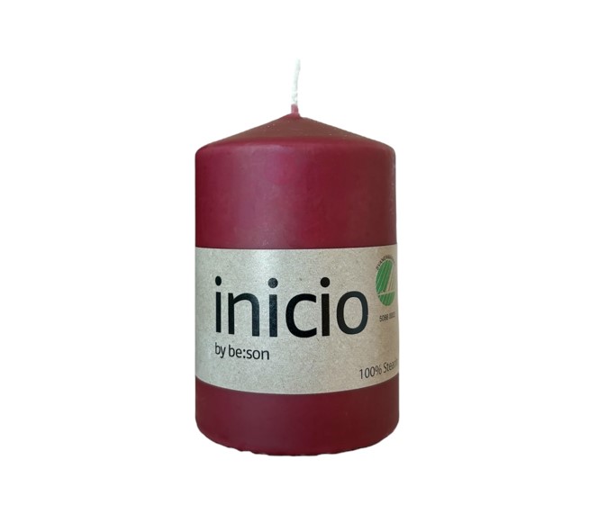 Inicio Blockljus Röd 100% stearin  67x100mm, se vårt sortiment av heminredning, garn & tyger. Alltid till bra priser.