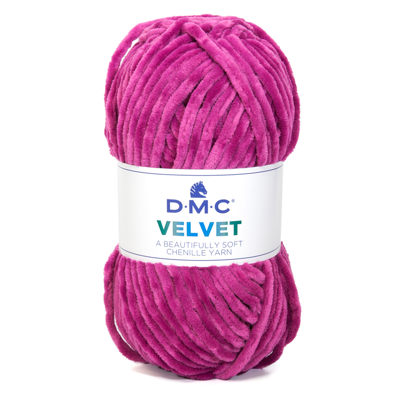 DMC Velvet Chenille 100g Cerise 011, se vårt sortiment av heminredning, garn & tyger. Alltid till bra priser.