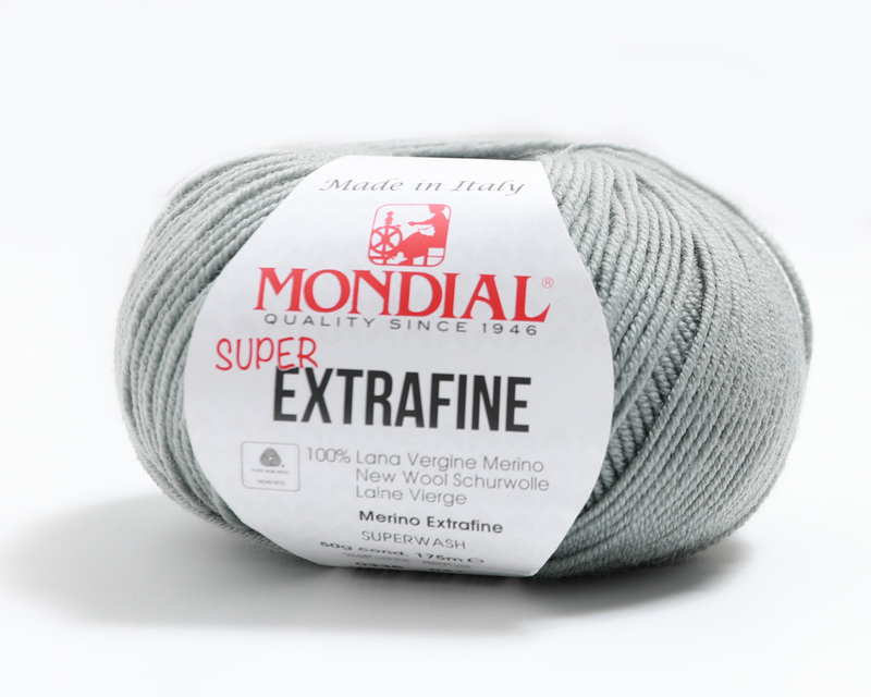 Extra fine Merino Ull  Ljus grå 700, se vårt sortiment av heminredning, garn & tyger. Alltid till bra priser.