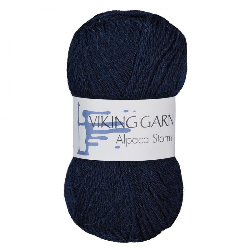 Alpaca Storm 50gr/133m  526, se vårt sortiment av heminredning, garn & tyger. Alltid till bra priser.