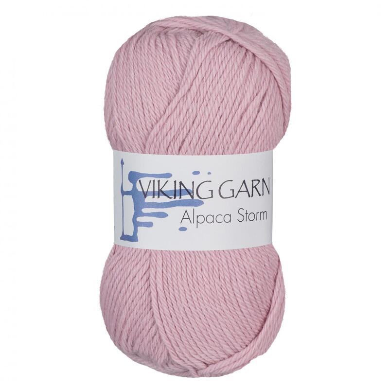 Alpaca Storm 50gr/133m  566, se vårt sortiment av heminredning, garn & tyger. Alltid till bra priser.