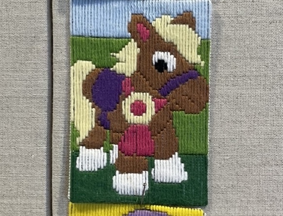 Broderi-kit, långstygn, Häst 8x12 cm, se vårt sortiment av heminredning, garn & tyger. Alltid till bra priser.