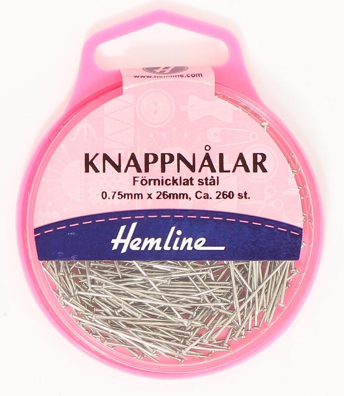 KNAPPNÅLAR 26 MM x 0.67 - 25 gr. , se vårt sortiment av heminredning, garn & tyger. Alltid till bra priser.