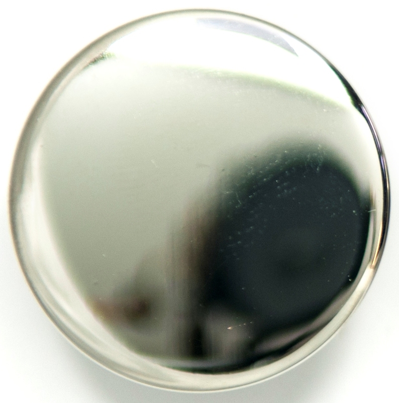 Slät  silverknapp, 22 mm, 3st, Knappask O, se vårt sortiment av heminredning, garn & tyger. Alltid till bra priser.